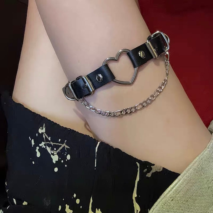 HEART CHAIN GARTER BELT / V1174