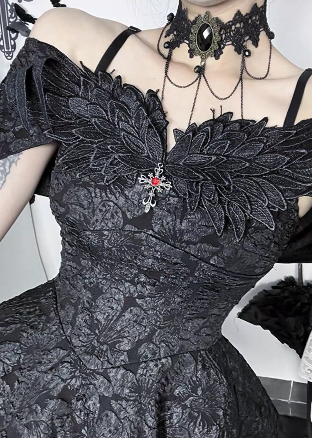 GOTHIC WING OFF-SHOULDER MINI ONEPIECE / LG1676