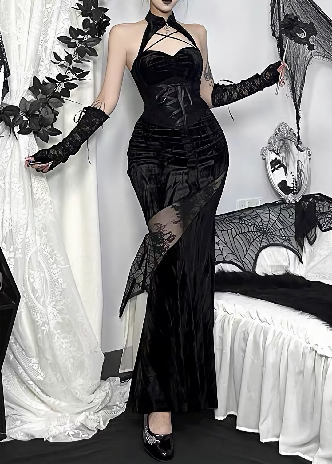 HALTER LACE-UP MERMAID DRESS / LG1711