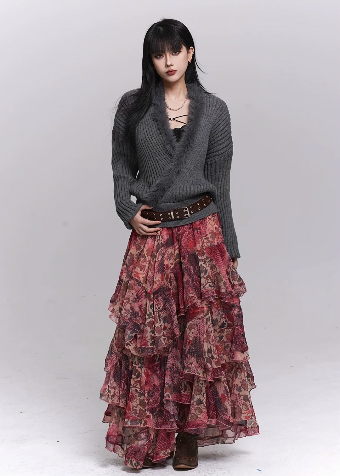 SOFT FUR TRIM V-NECK KNIT SWEATER / LG1500