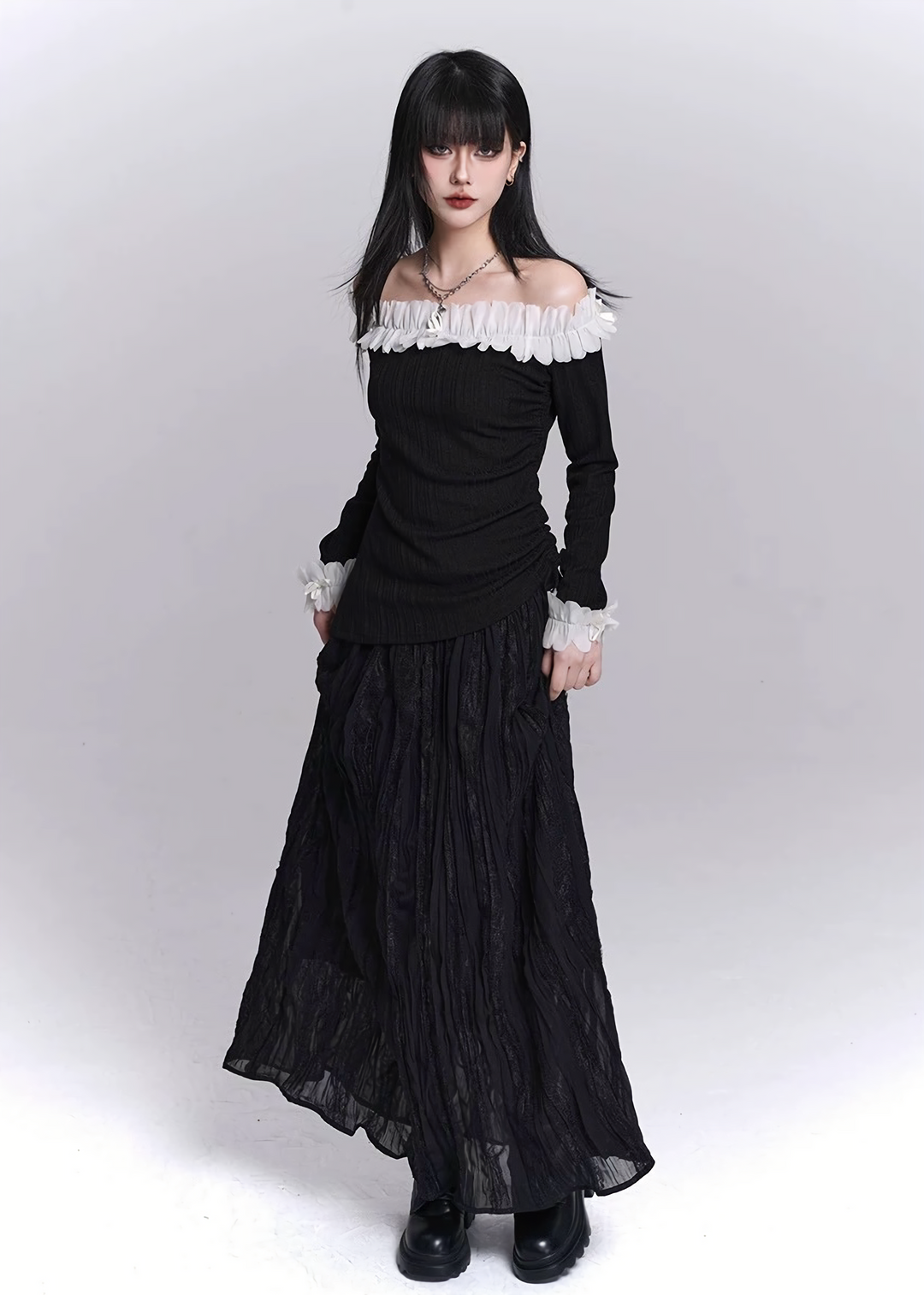 OFF SHOULDER FRILL RIB TOP / LG1534