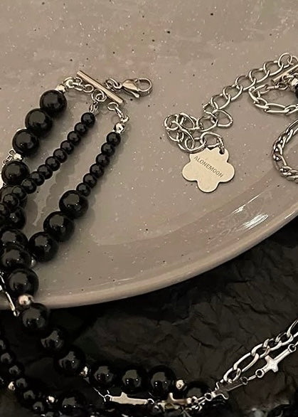 Nocturnal Cross Choker Necklace/A1120