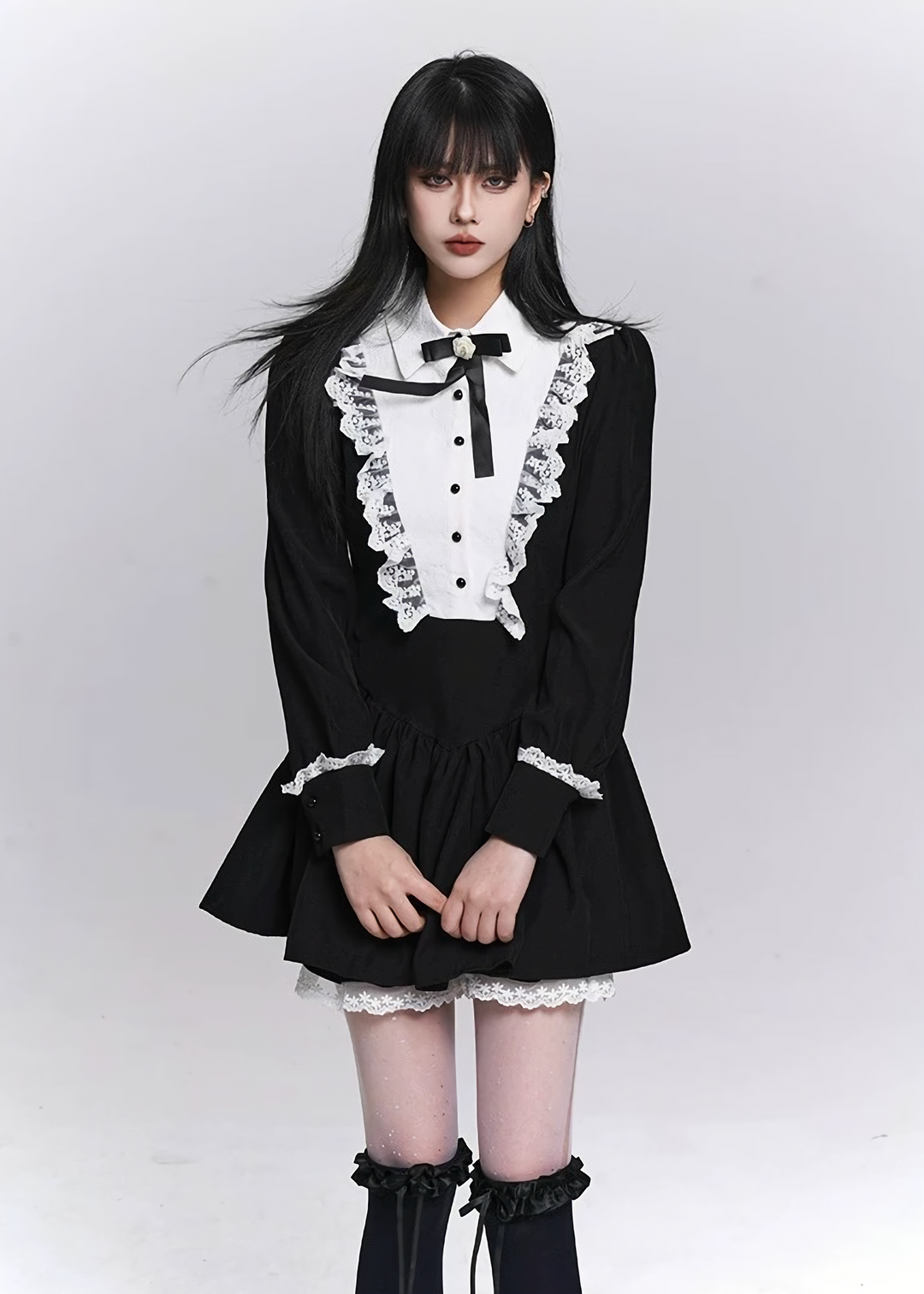 NOCTURNE LACE COLLAR TWO-PIECE SET / LG1503