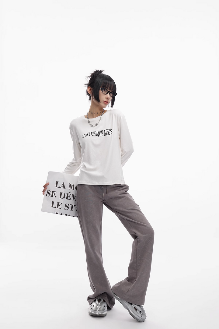 letter print t-shirt/as1108 & hhaze ash batik micro flare sweatpants/as1111 set