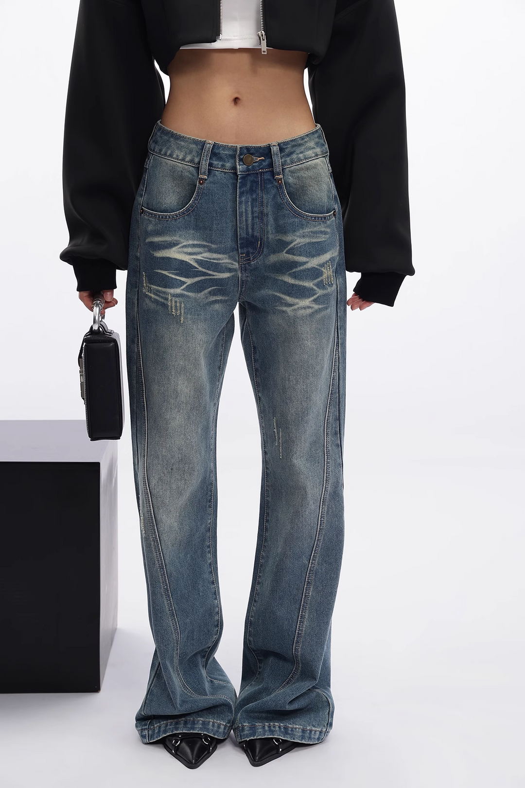 loose wash micro flare jeans/as1110