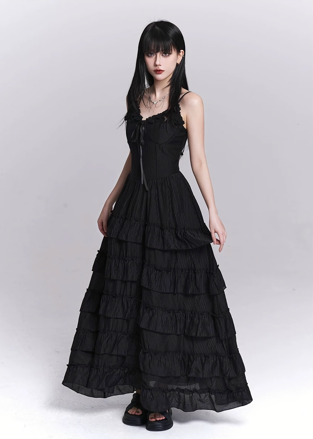 GHOST TIERED LONG DRESS / LG1550