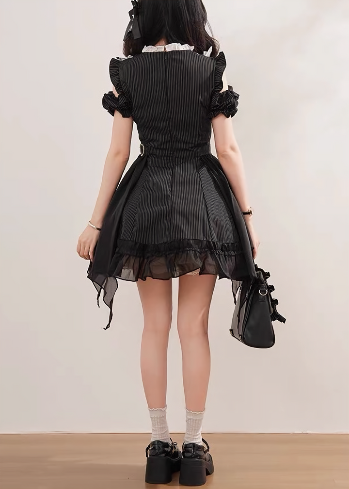 GOTHIC HEART BUCKLE STRIPE DRESS / LG1625
