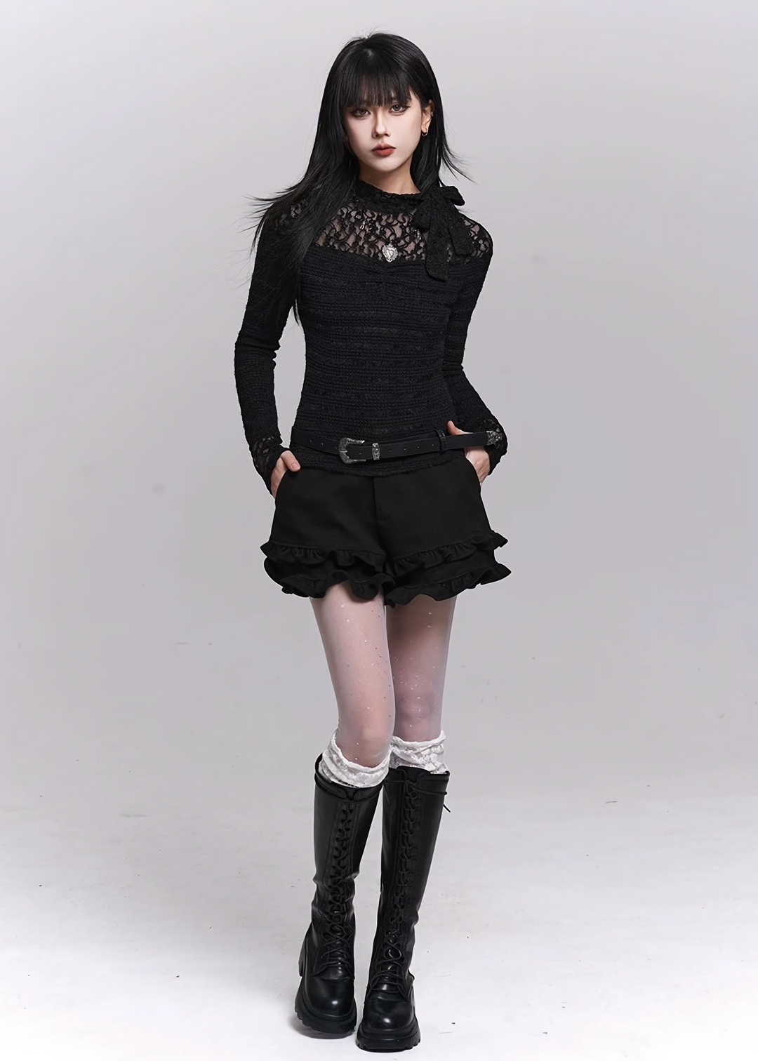 Lace High-Neck Slim Fit Top / LG1508