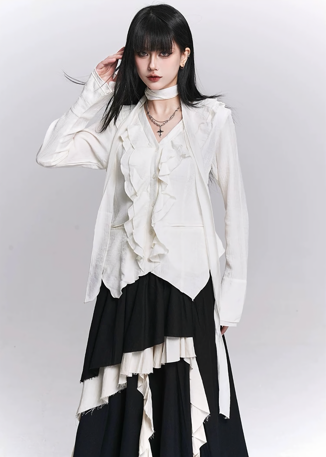 IRREGULAR FRILL LAYERED TOPS / LG1523_e4r