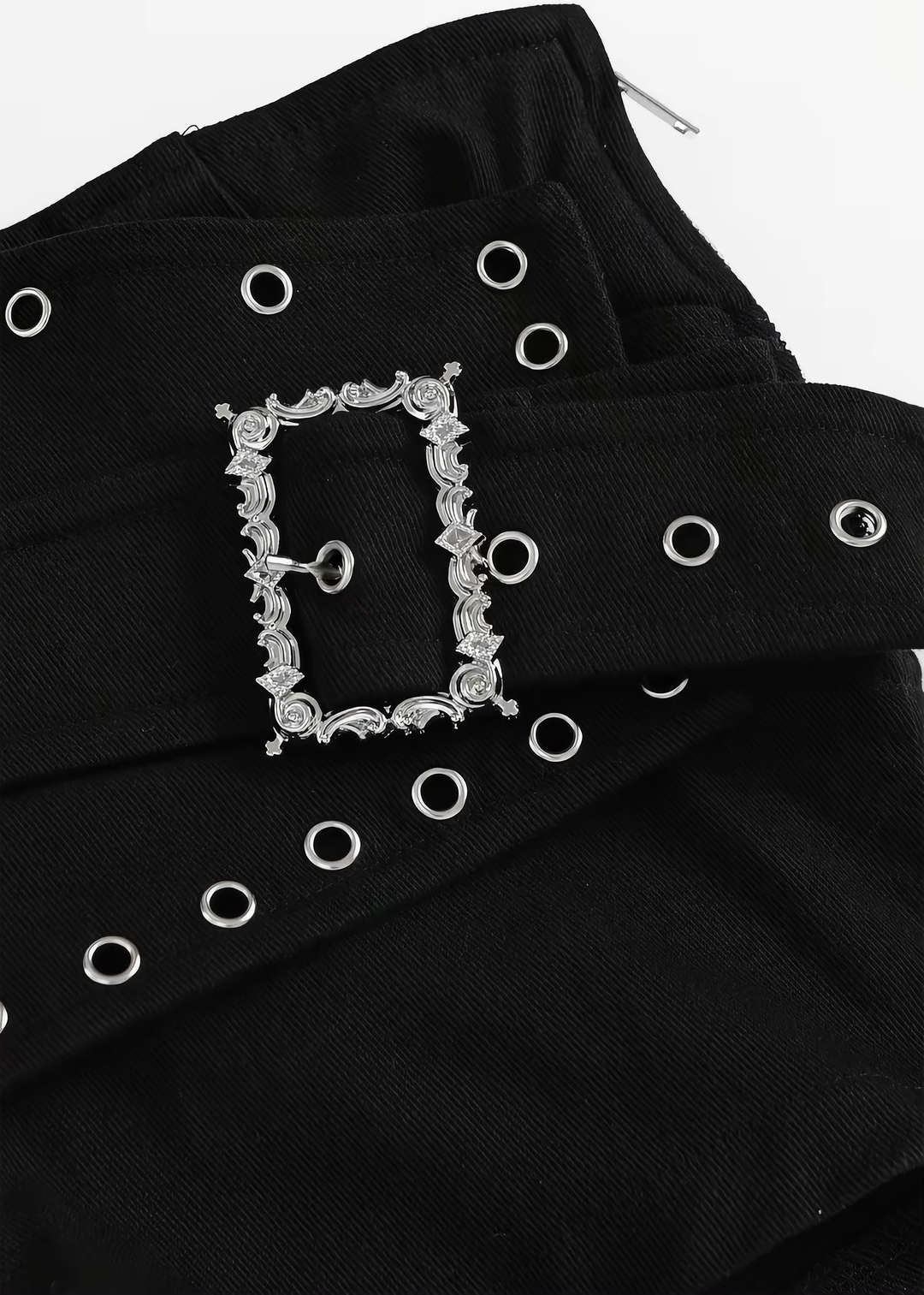 STUDDED V-NECK TOP &amp; BUCKLE SKORT / LG1714
