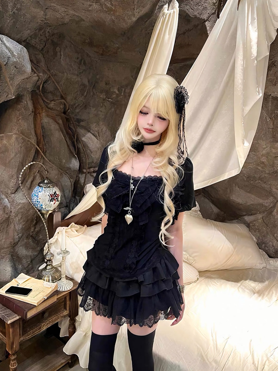 DARK LACE LAYERED CAMISOLE / LG1669