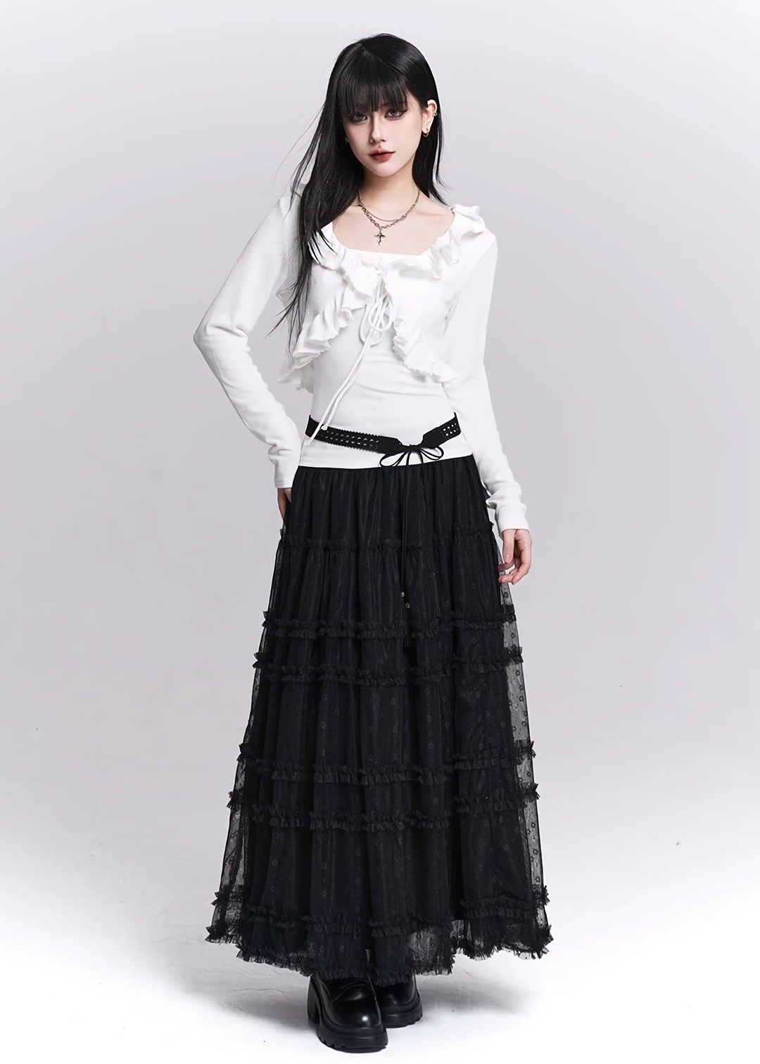 BLACK LACE TIERED MESH SKIRT / LG1531