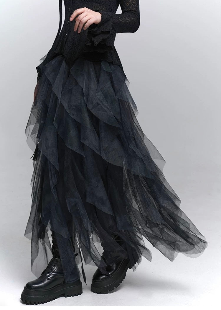 Layered Gothic Tulle Skirt / lg1347_e4r