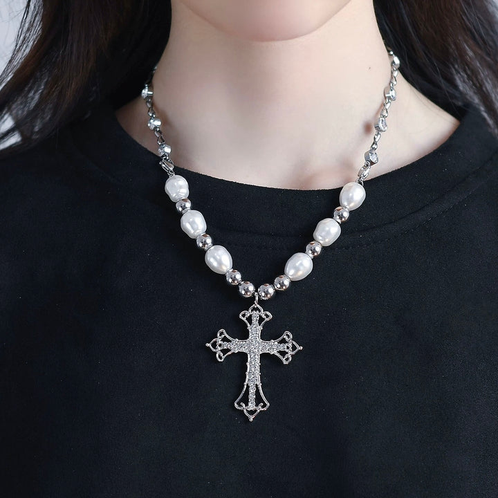 MULTI PEARL CROSS NECKLACE / A1150