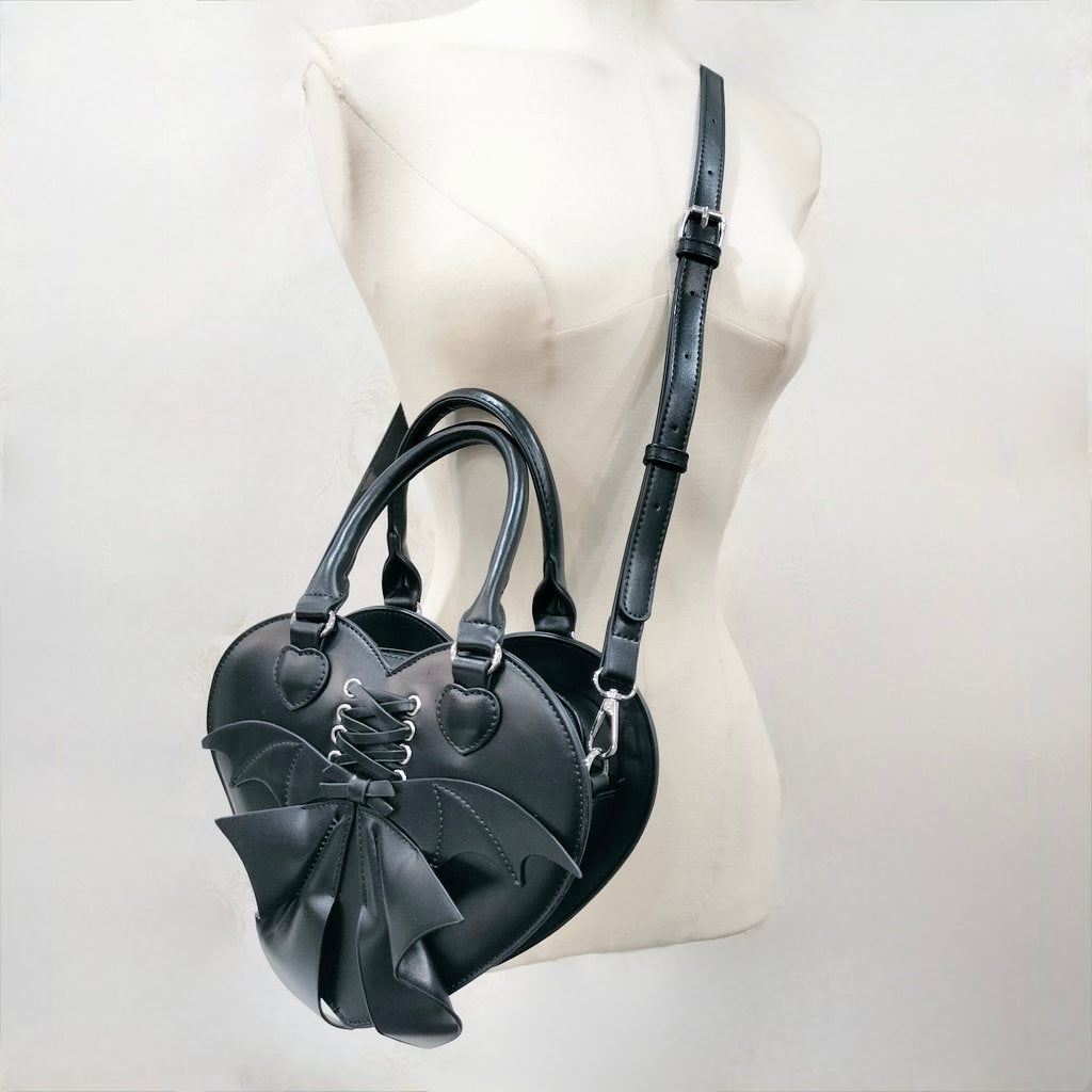 heart shaped ribbon strap bag / b1113