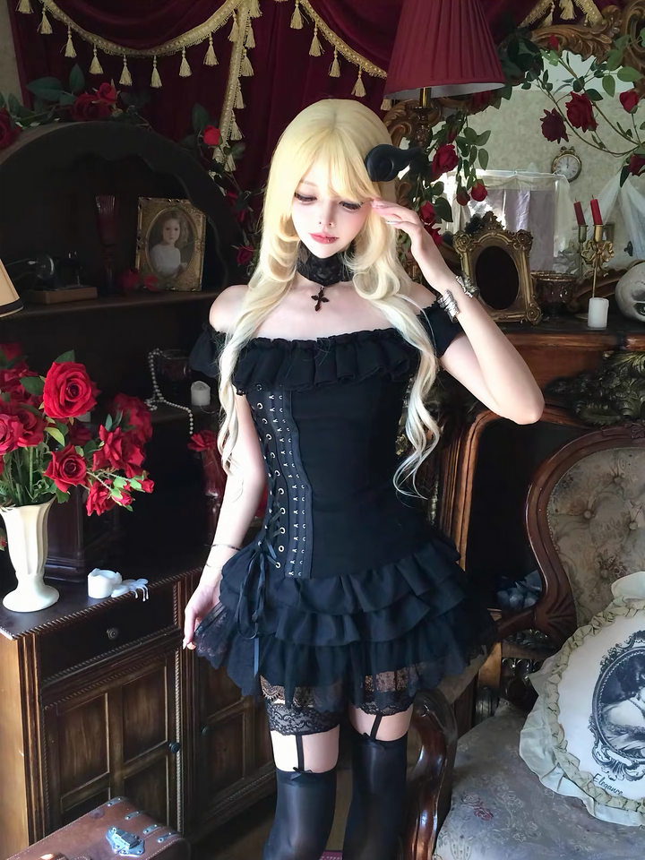 GOTHIC SQUARE NECK LACE-UP TOP / LG1673