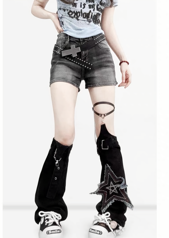 CROSS EMBROIDERY DENIM SHORT PANTS / LG1619_E4R
