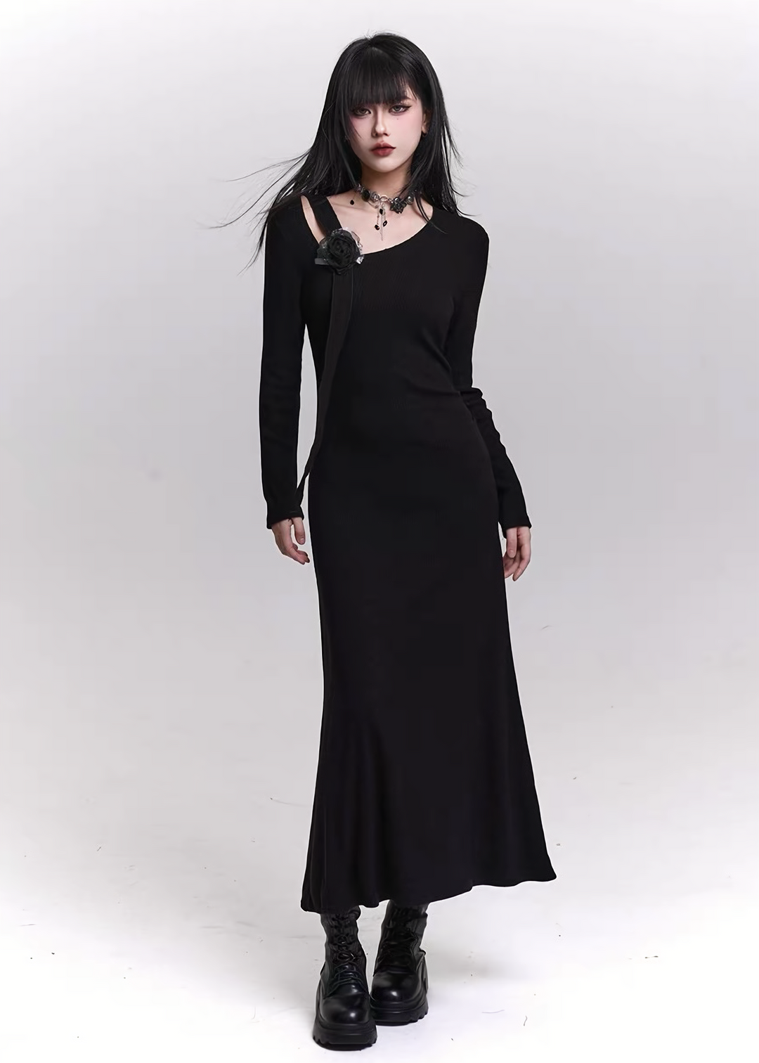 PETAL APPLIQUÉ LONG DRESS / LG1475