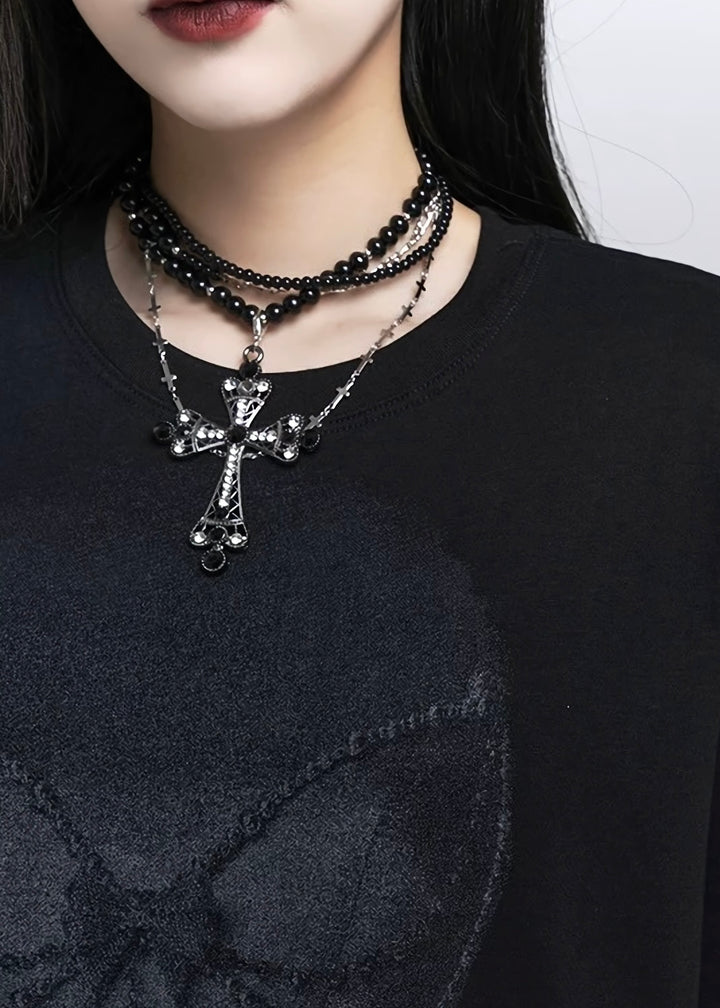 Nocturnal Cross Choker Necklace/A1120