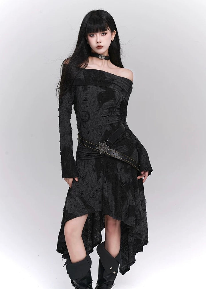 open shoulder gothic dress / LG1180
