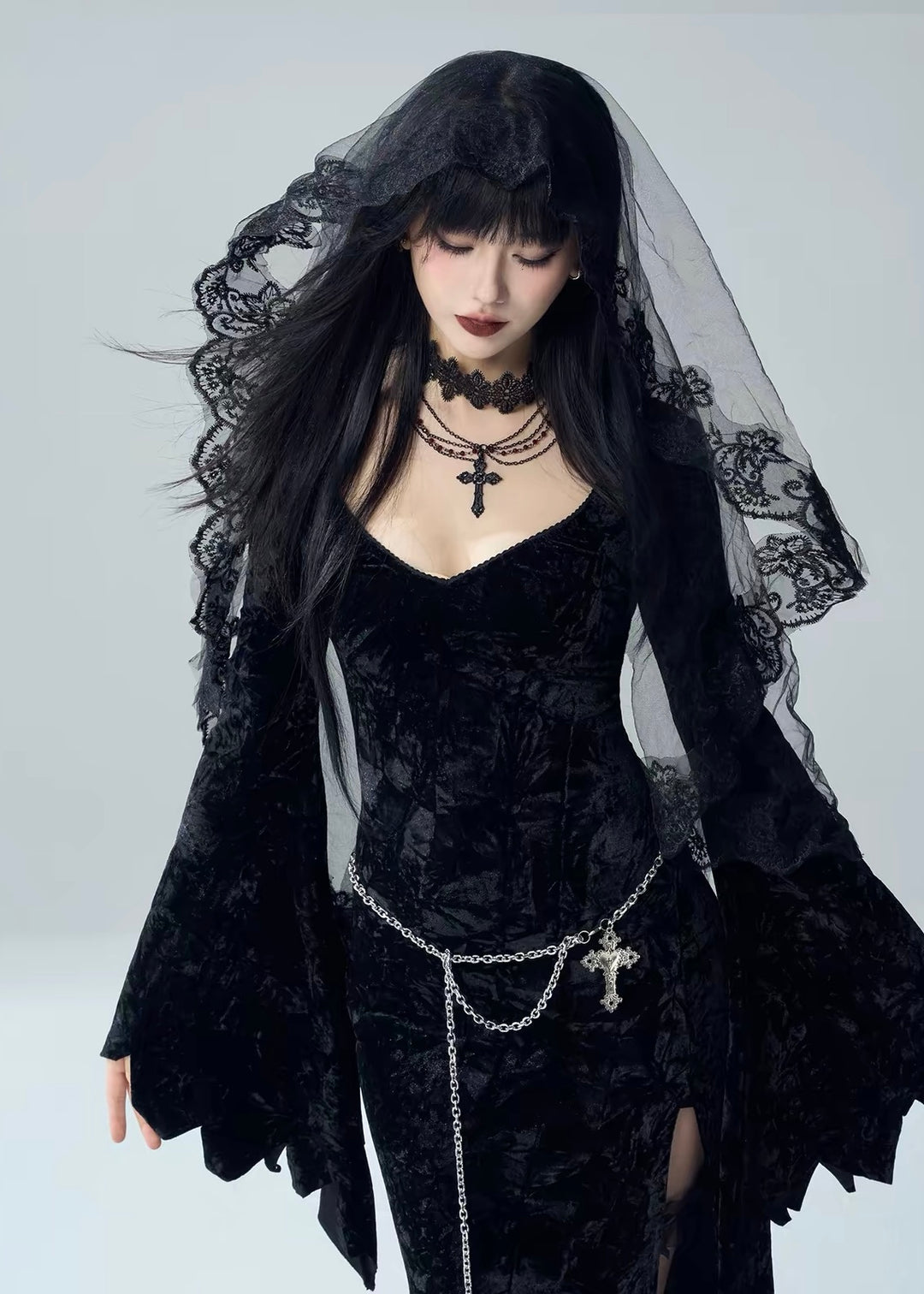 VELVET BELL SLEEVE SLIT LONG DRESS / LG1730