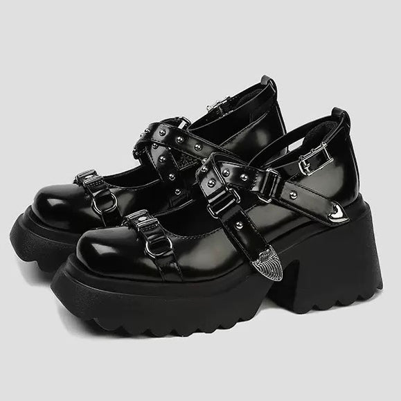 Gothic Strap Platform Shoes / v1135