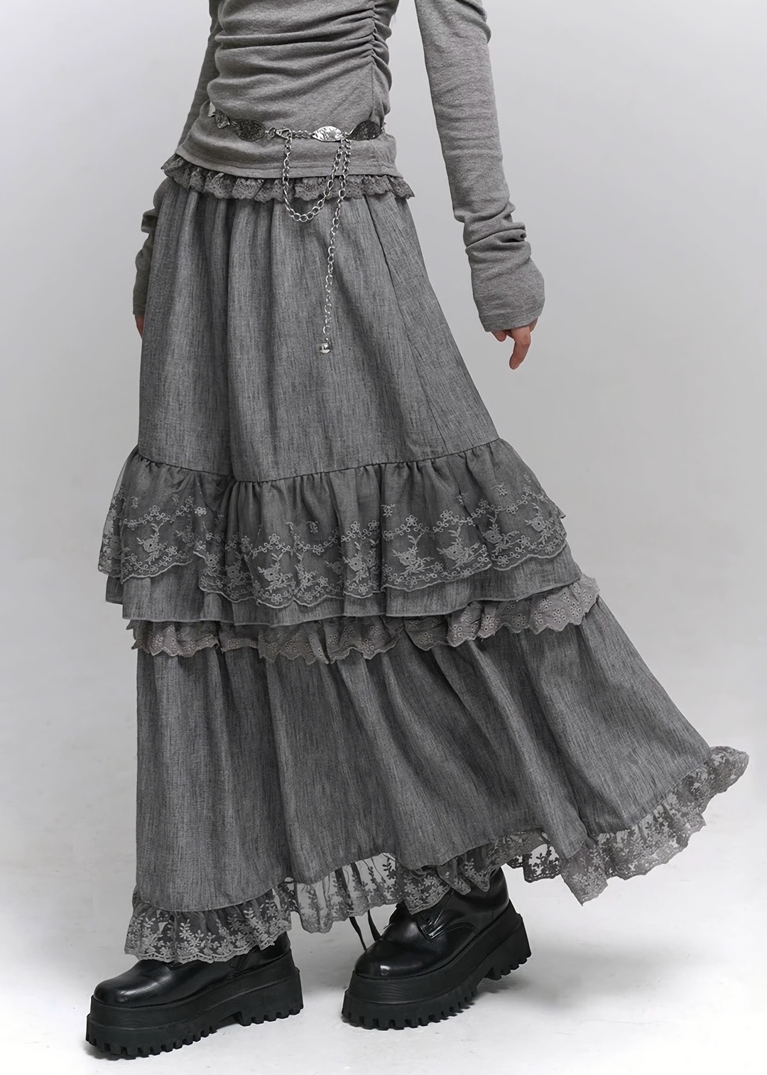 Layered Lace Maxi Skirt / lg1330