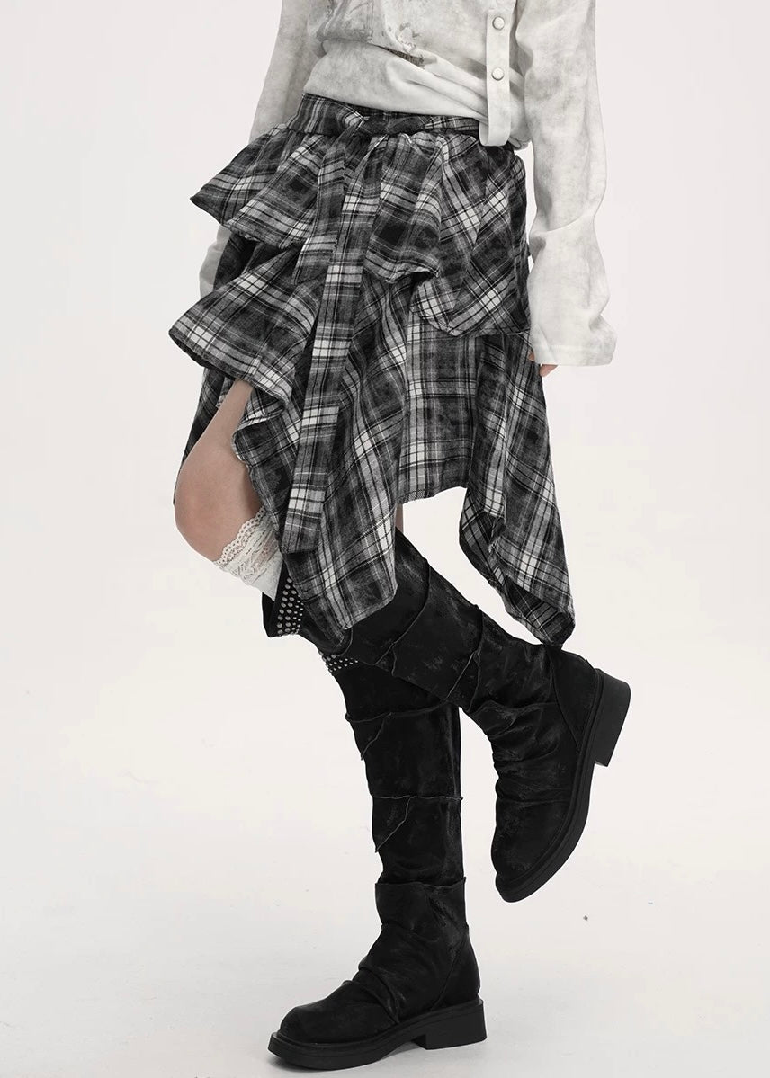Asymmetry Check Flare Skirt / LG1381