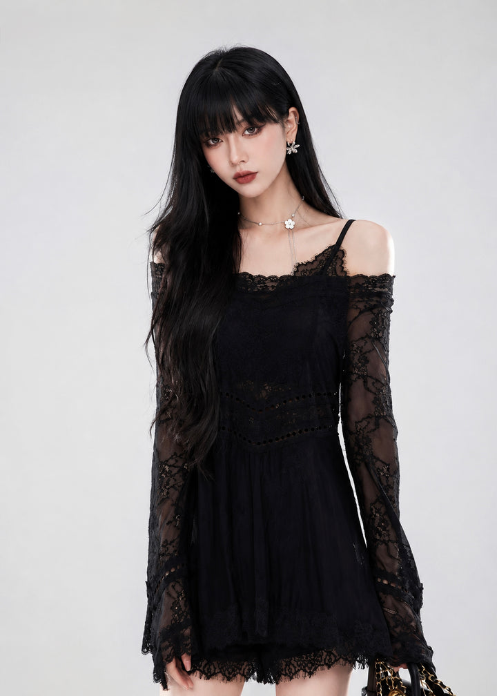GOTHIC LACE OFF-SHOULDER TOP / LG1643