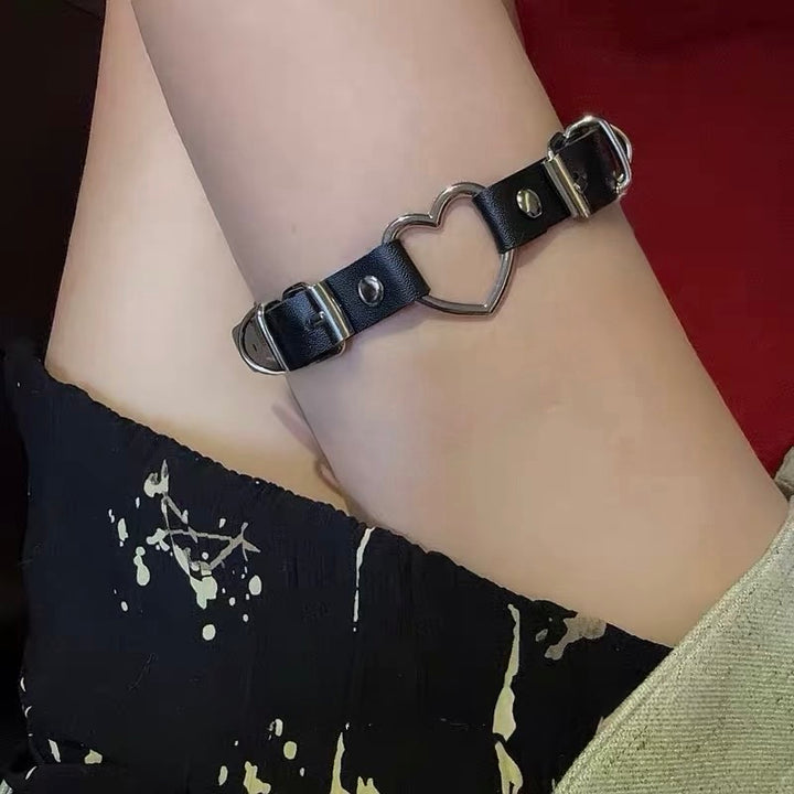 HEART CHAIN GARTER BELT / V1174