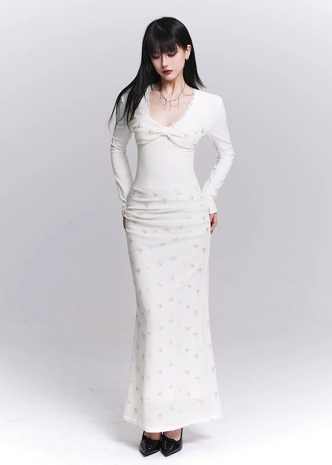 Slim Fit Embellished Long Dress / LG1513