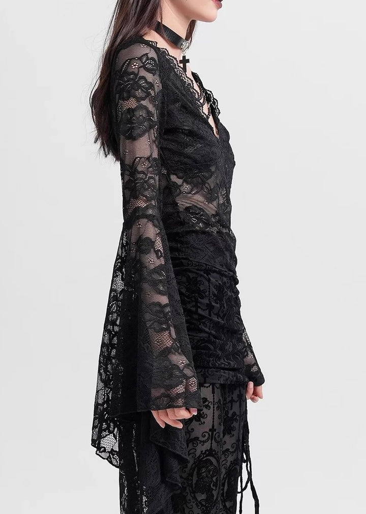 GOTHIC LACE FLARE SLEEVE TOP / LG1570