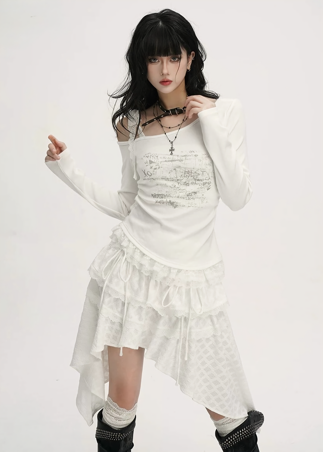 Romantic Lace Shoulder Top / LG1427