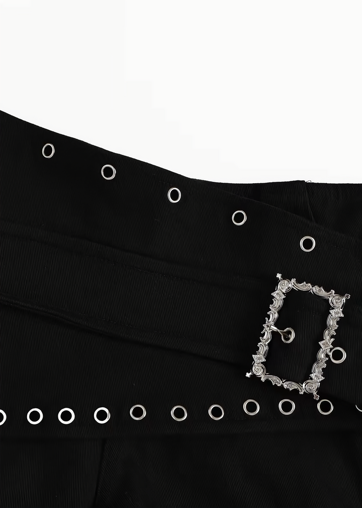 STUDDED V-NECK TOP &amp; BUCKLE SKORT / LG1714