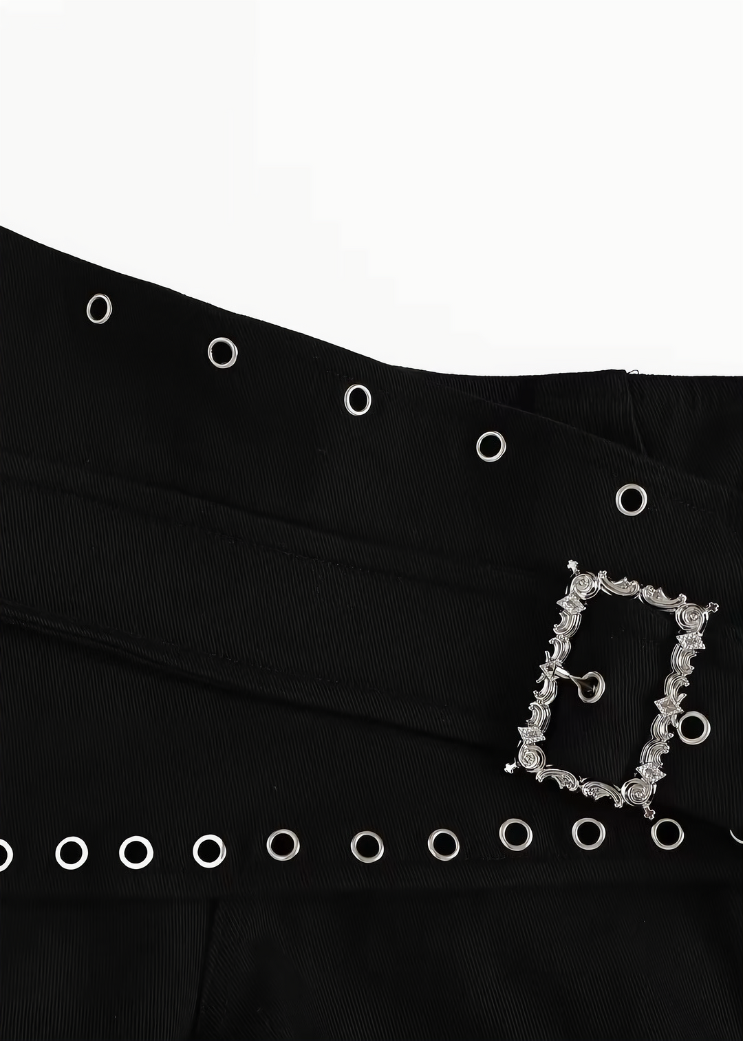 STUDDED V-NECK TOP &amp; BUCKLE SKORT / LG1714