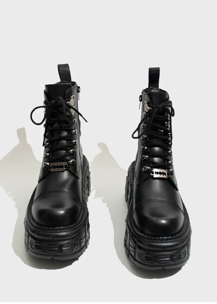 rivet heavy metal martin boots / v1106