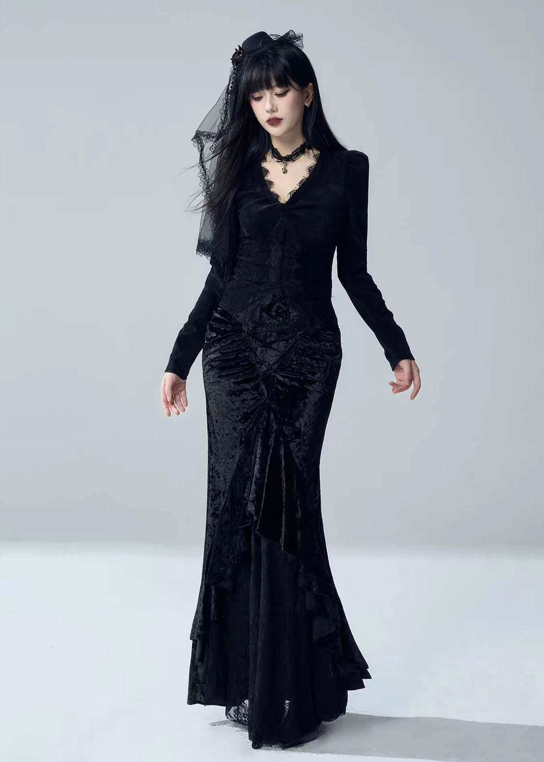 BLACK LACE TRIM COMB VEIL / A1164