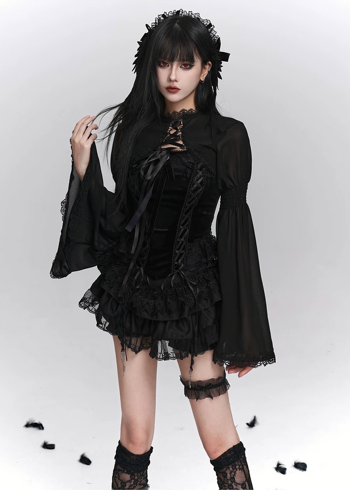 Gothic Lace Camisole &amp;amp; Frill Skirt Set + Flare Sleeve Cardigan / LG1404