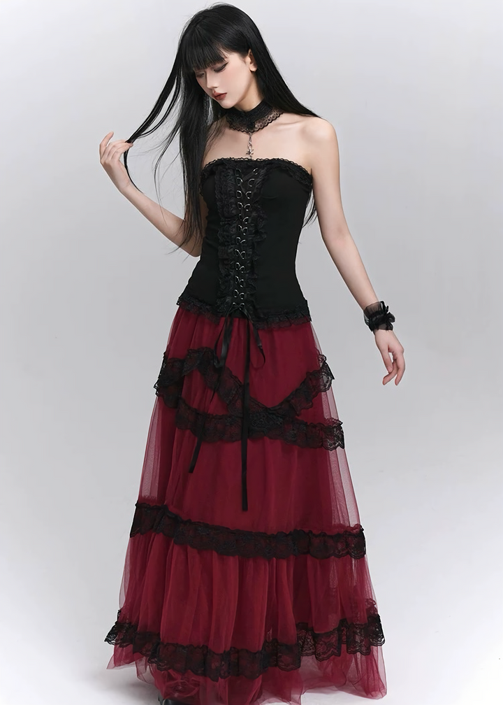 Gothic Lace Tiered Tulle Skirt / lg1354