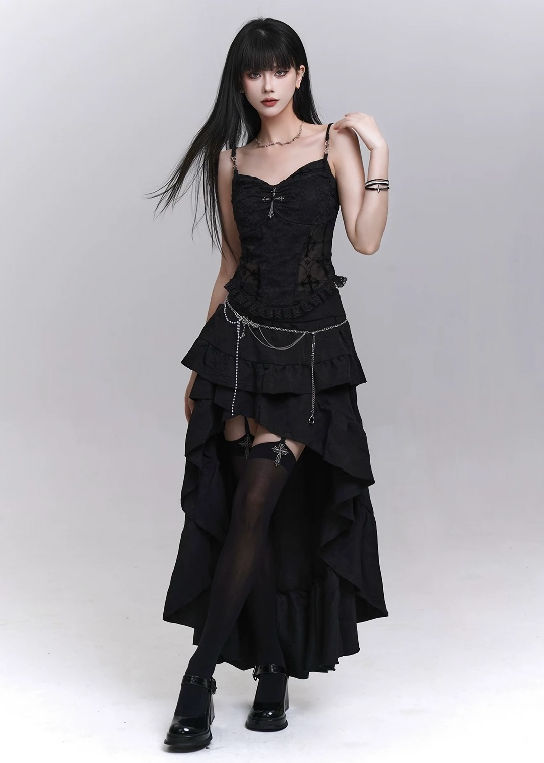 BLACK LACE CROSS CAMISOLE / LG1579