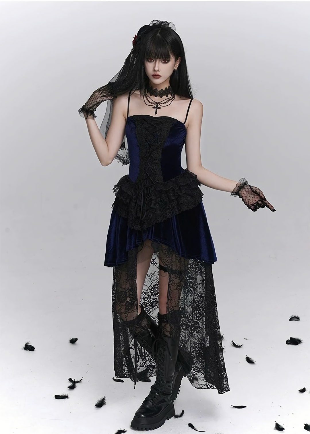 DARK CROSS LACE CHOKER / A1131_e4r