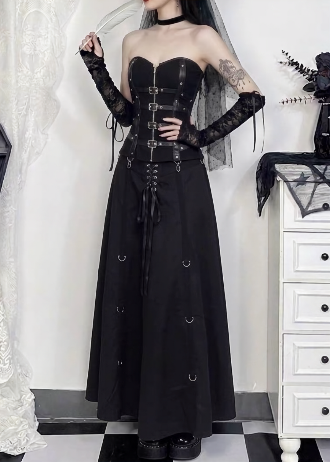 DARK BUCKLE BUSTIER TOP &amp; ASYMMETRIC LONG SKIRT / LG1667