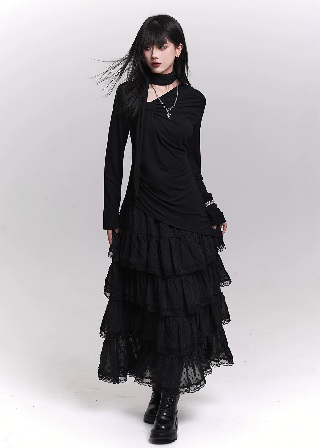 TIERED LACE LONG SKIRT / LG1452