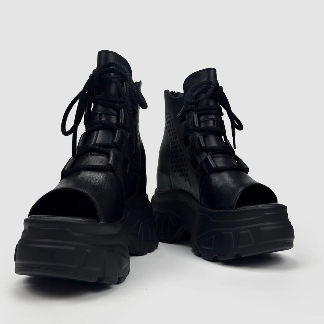 LACE-UP PLATFORM SANDALS / V1170