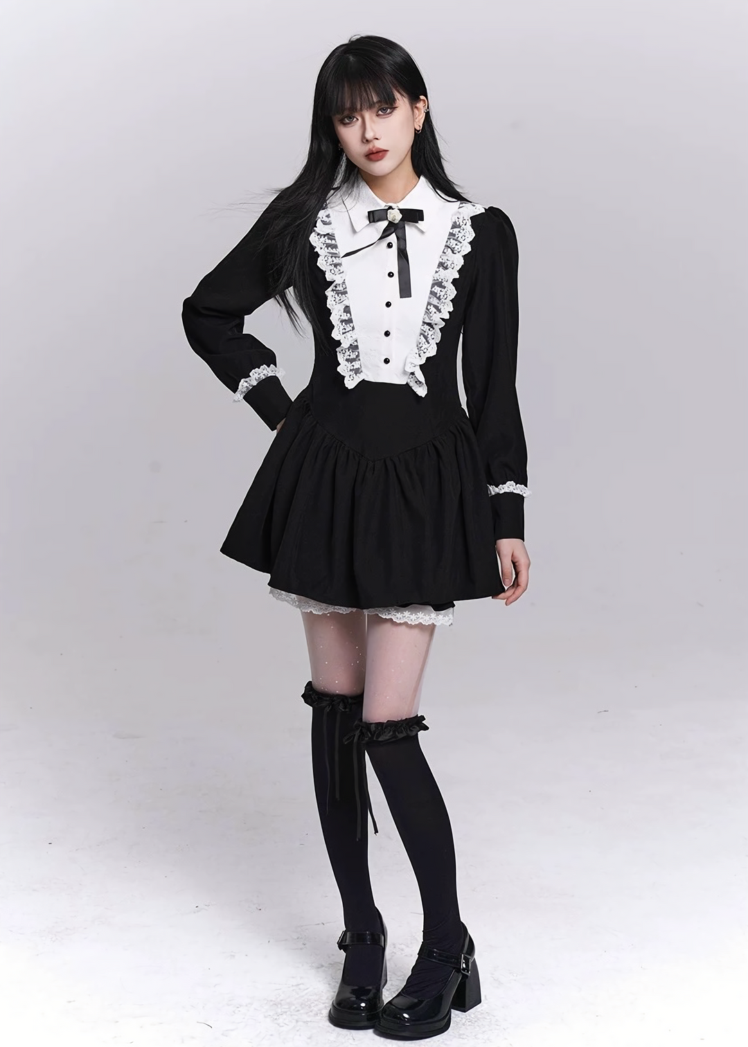 NOCTURNE LACE COLLAR TWO-PIECE SET / LG1503