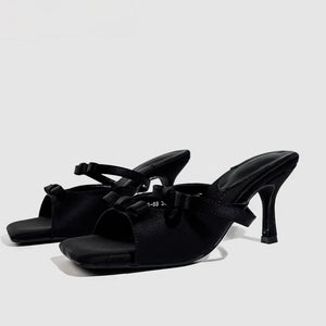 DARK RIBBON STRAP MULES / V1176