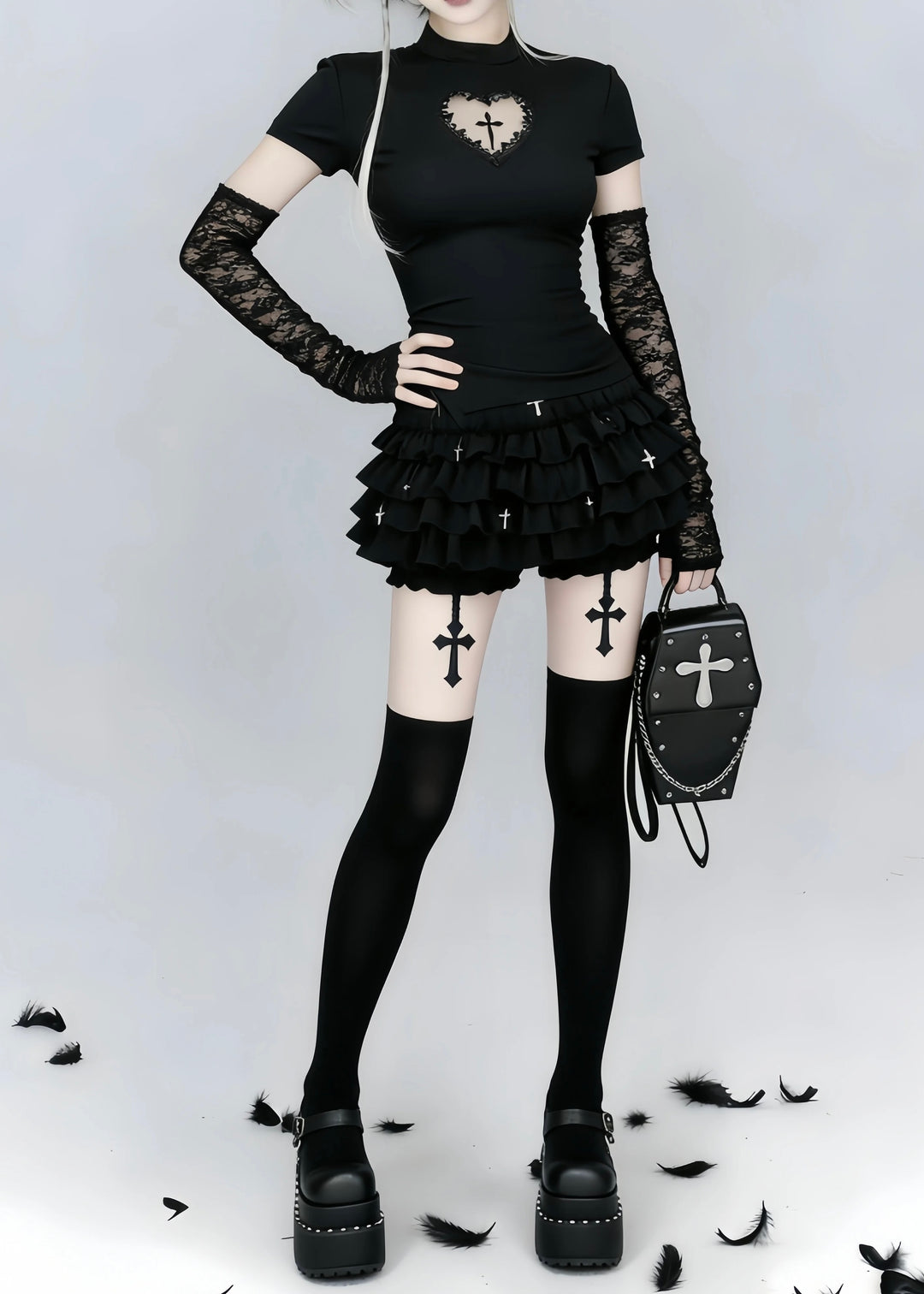 HEART CUT CROSS TOP / LG1555