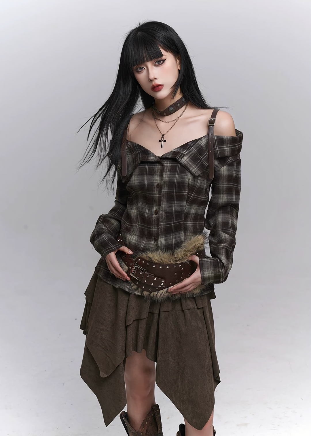 Plaid Off-Shoulder Strap Shirt / lg1366