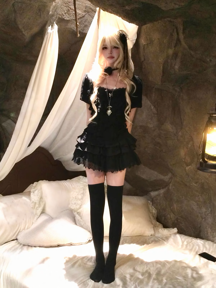 DARK LACE LAYERED CAMISOLE / LG1669