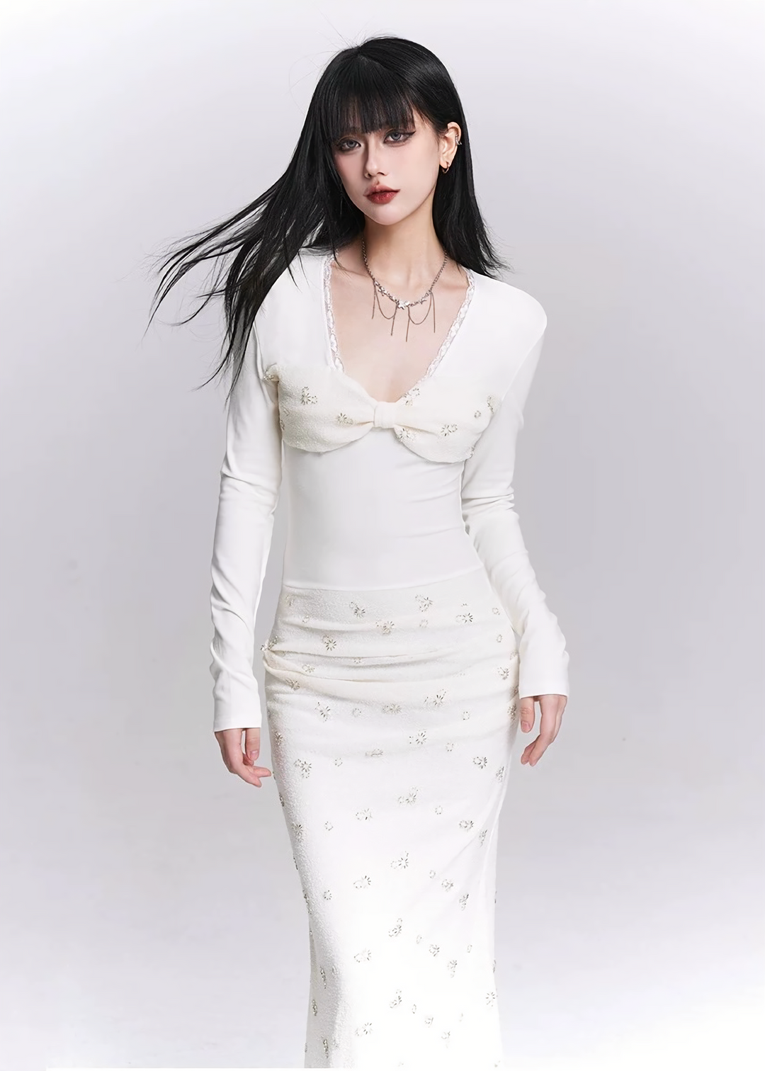 Slim Fit Embellished Long Dress / LG1513